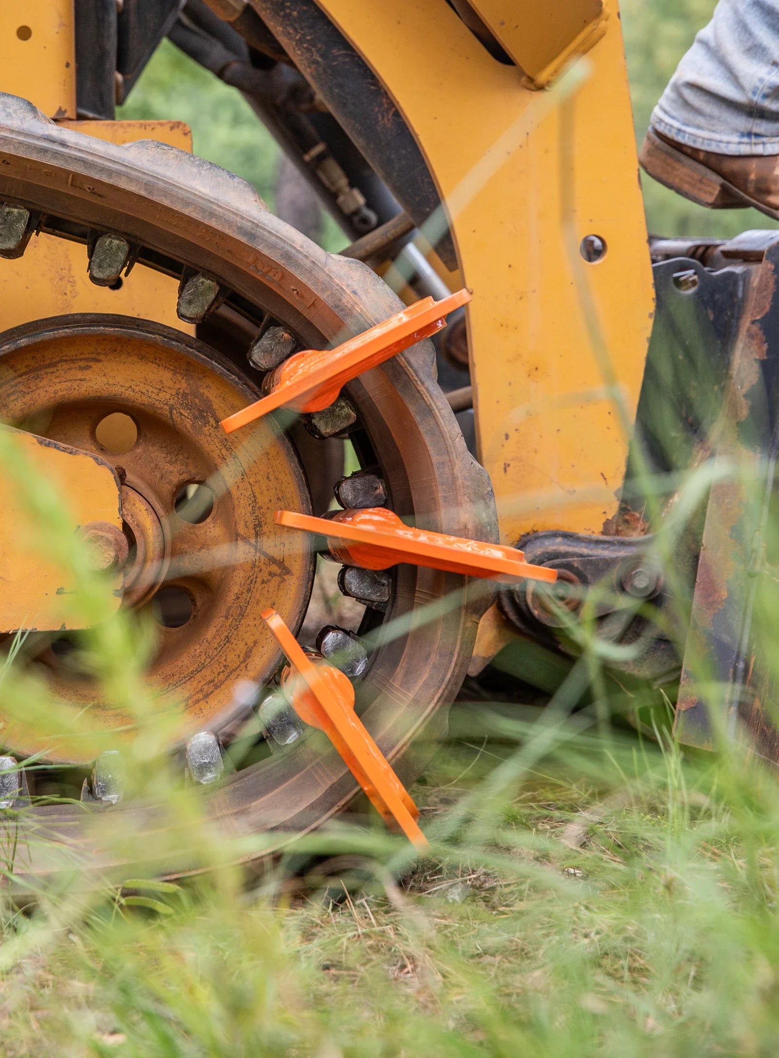 Track Bar - Skid Steer Track Easy Installation Tool