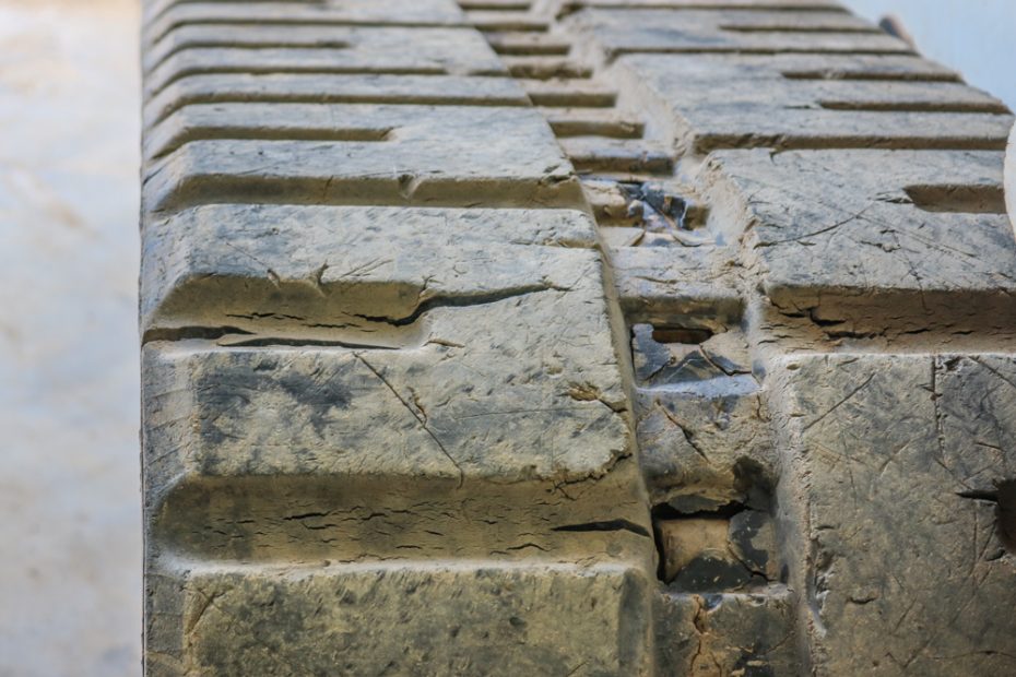 How Long Do Skid Steer Rubber Tracks Last?